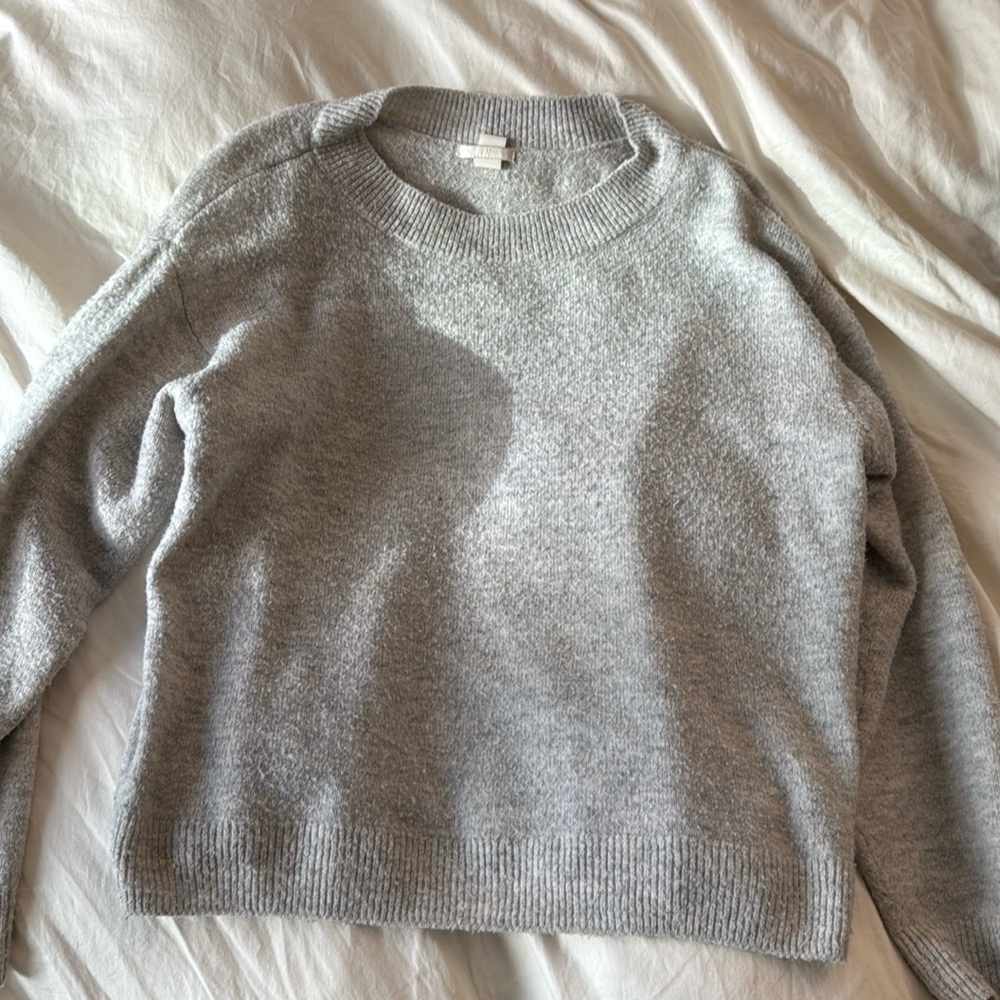 H&M oversized sweater size s